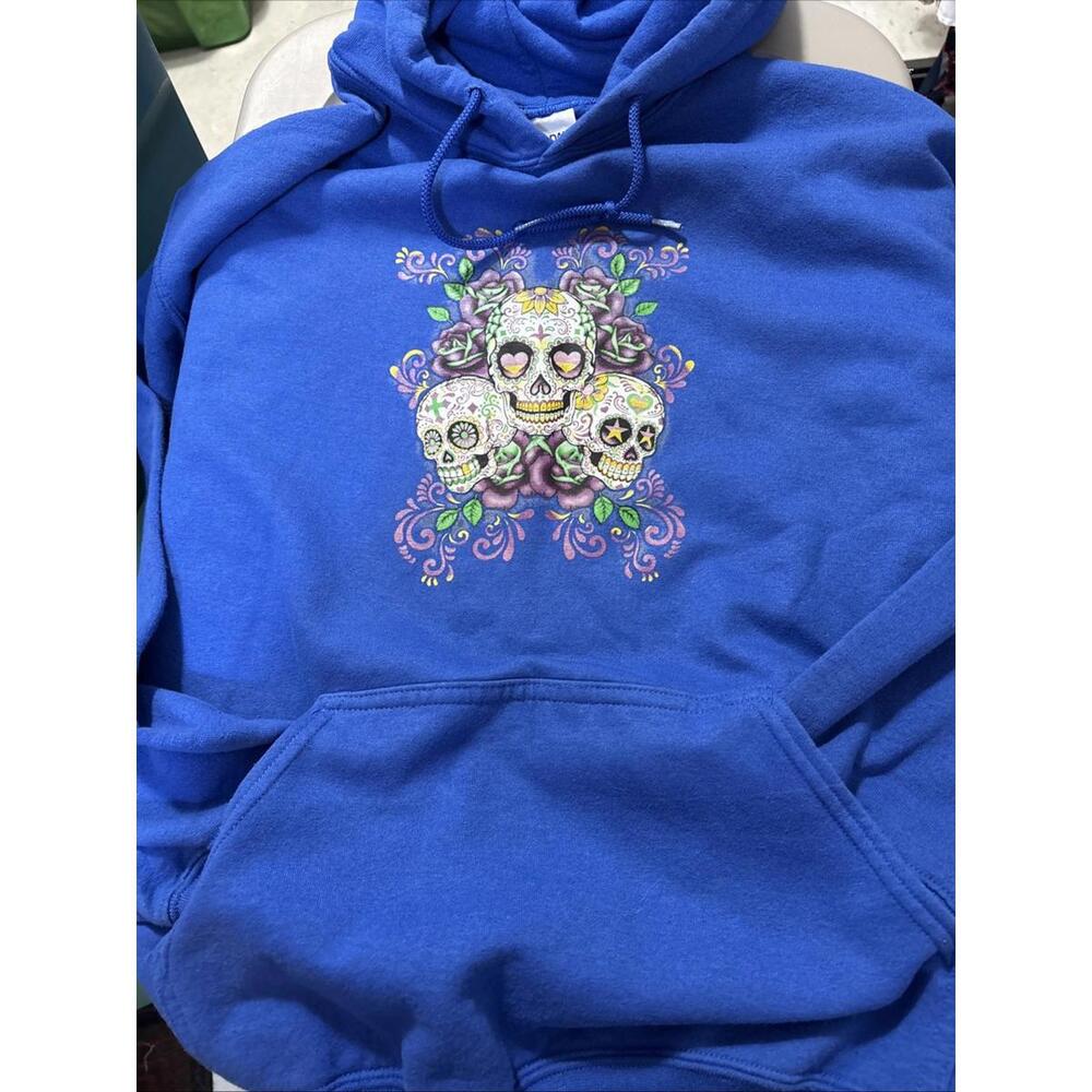 gildan hoodie Blue 3 Skulls Pocket Hooded Large Excellent